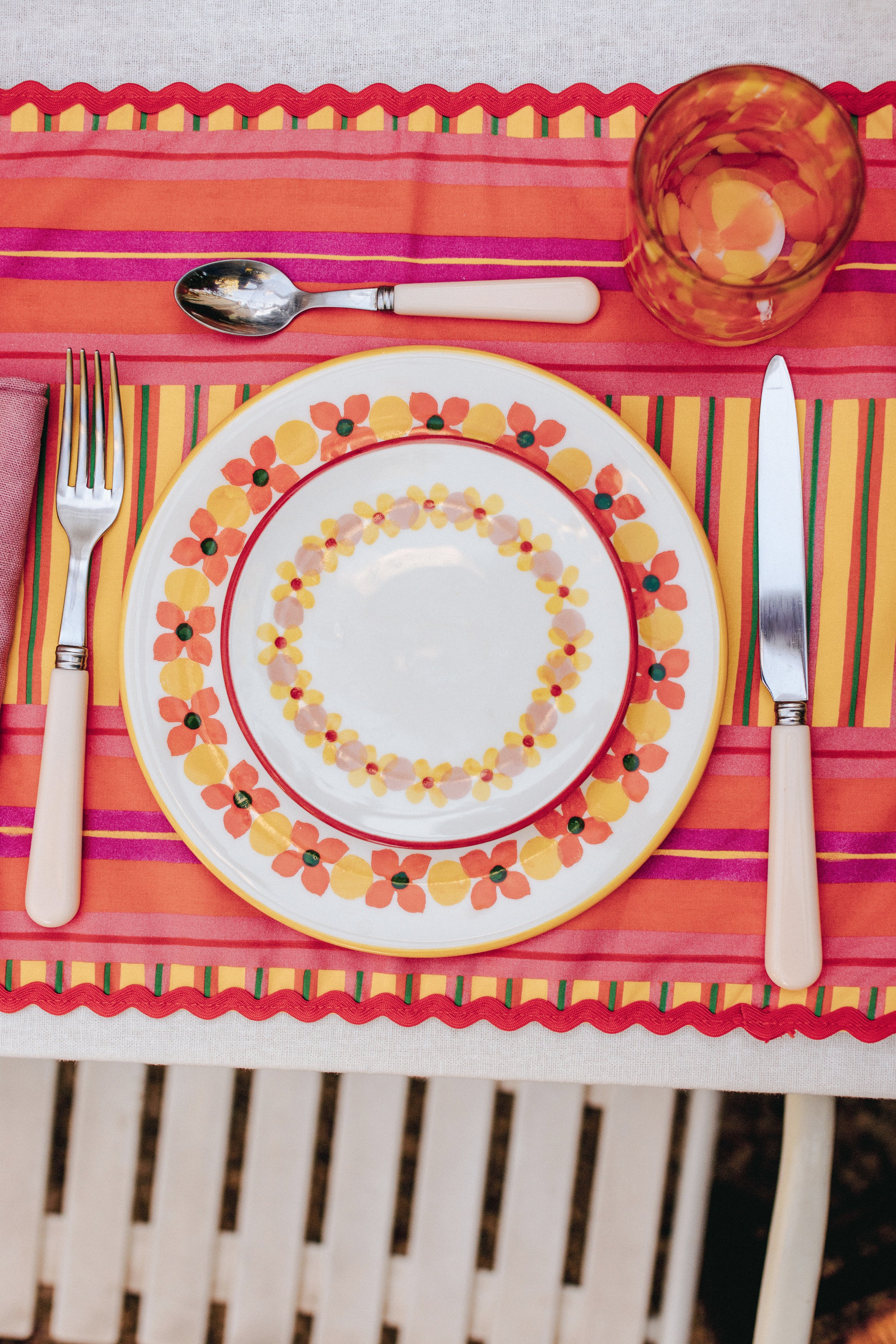 LOT DE 2 ASSIETTES ELIZE PĂQUERETTES ROSE - Image 3