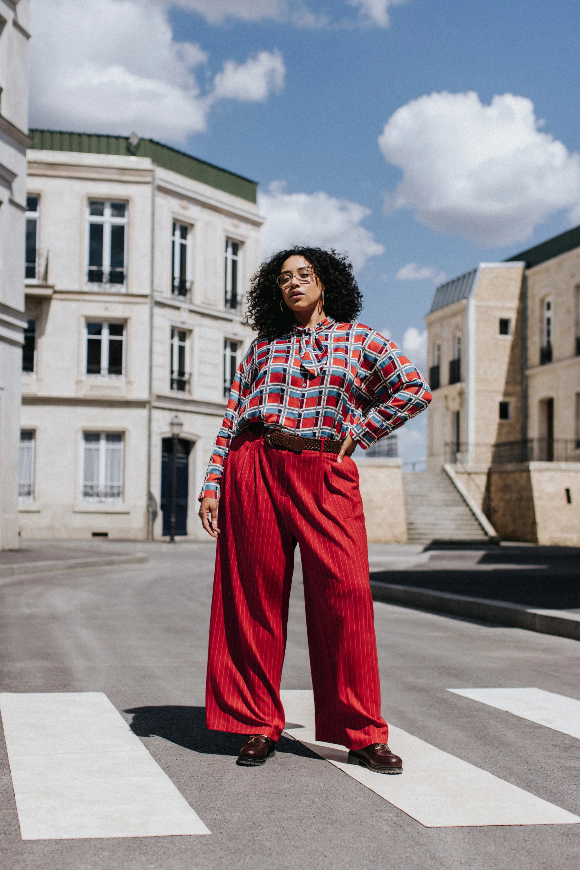 PANTALON HARYA TENNIS ROUGE - Image 5