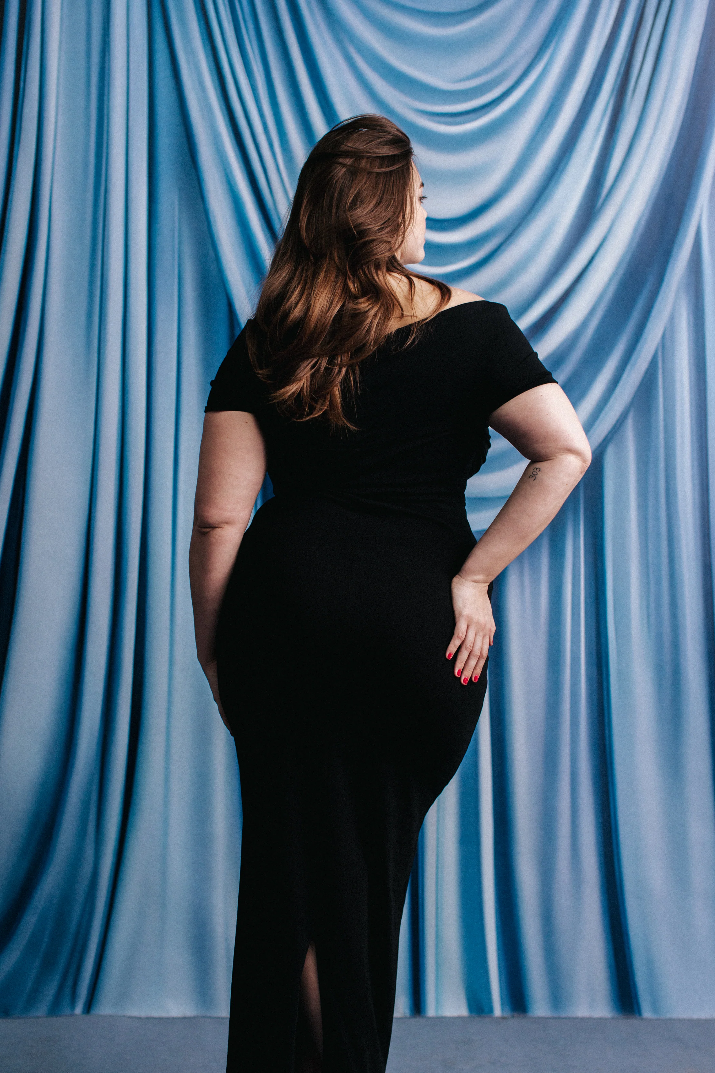 ROBE MARTHA NOIR - Image 6