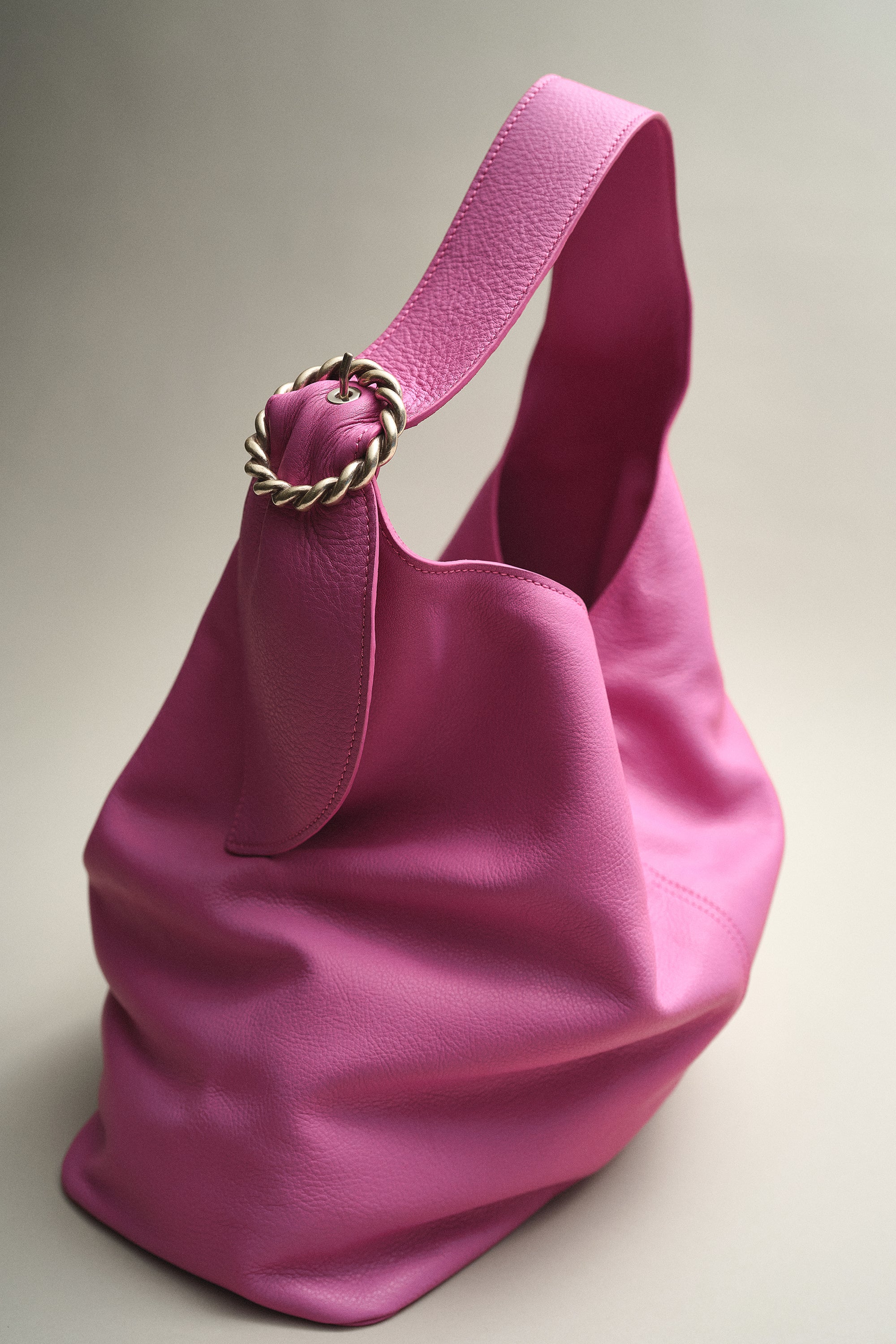 SAC GABRIEL EN CUIR ROSE - Image 4