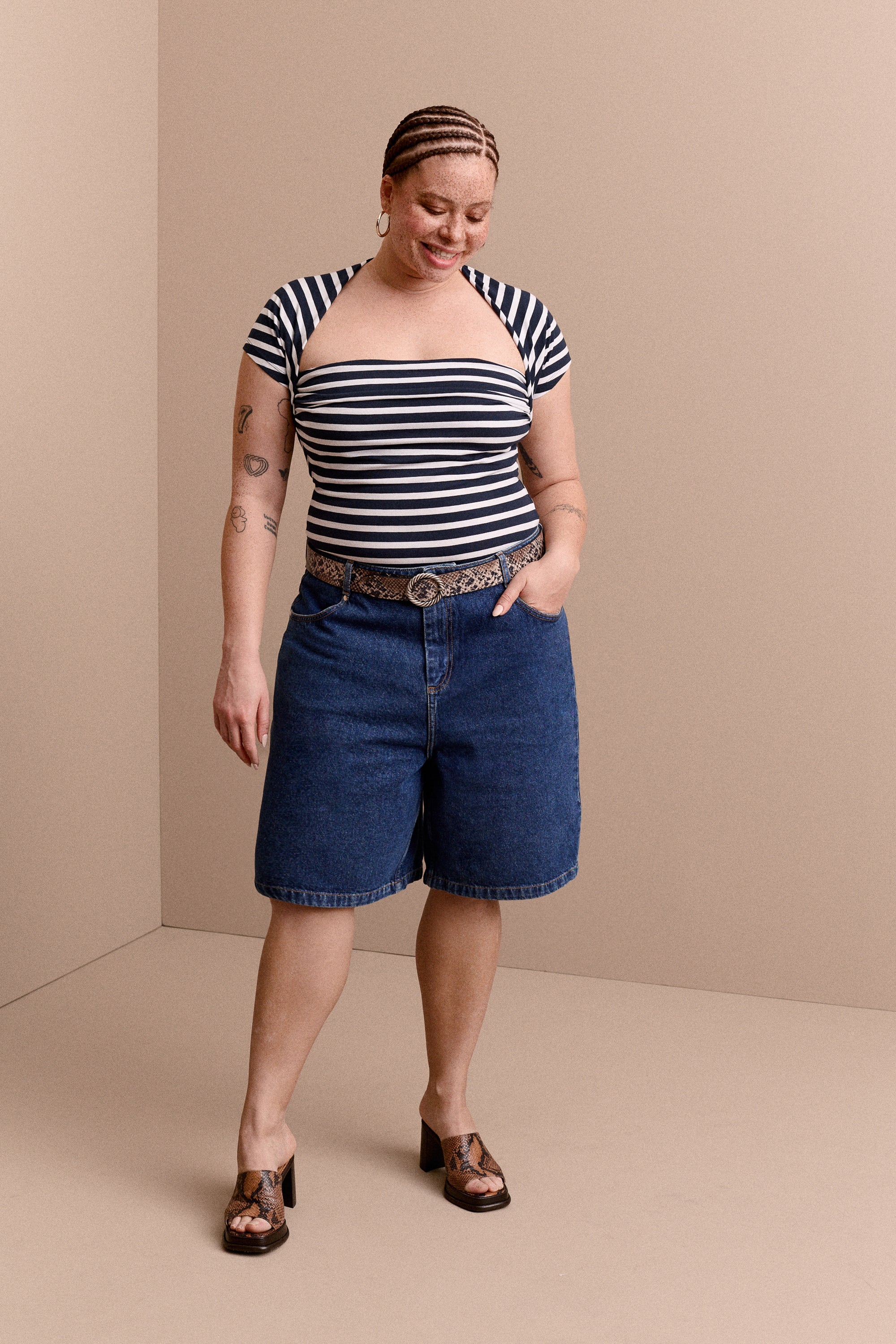 SHORT LIAM MEDIUM BLUE - Image 4