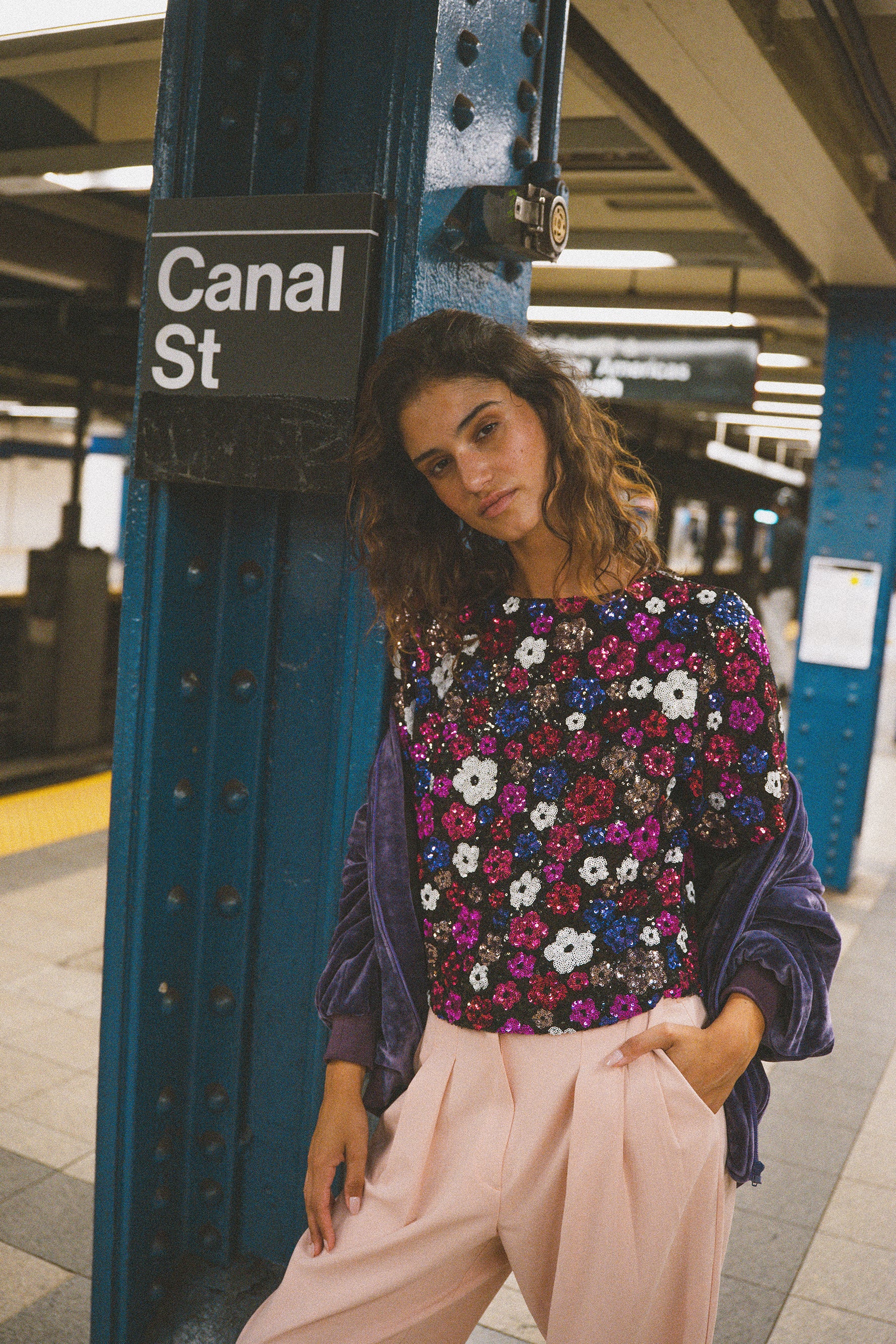 T-SHIRT SONIA SEQUINS DAISY - Image 3