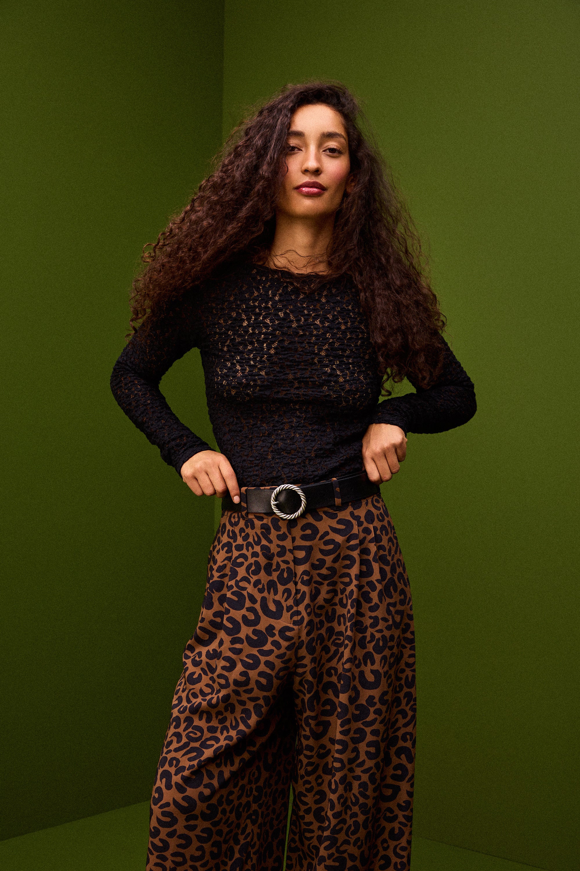 TOP PENNYLI CROCHET NOIR - Image 4