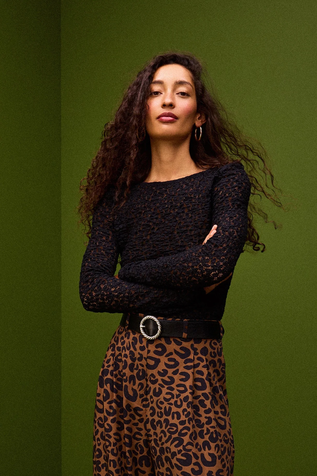 TOP PENNYLI CROCHET NOIR - Image 5