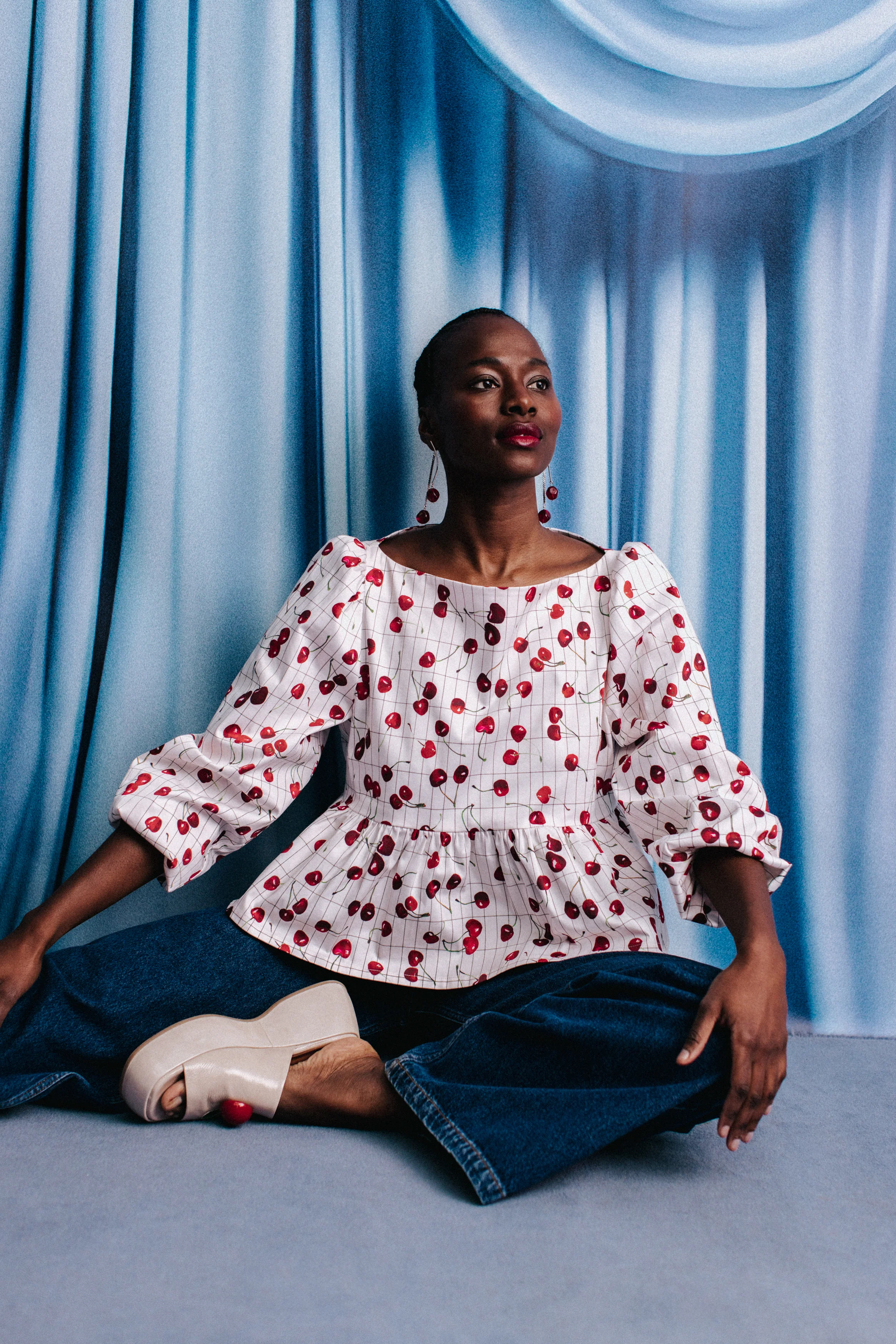TOP SOPHIE CHERRY LINES - Image 3