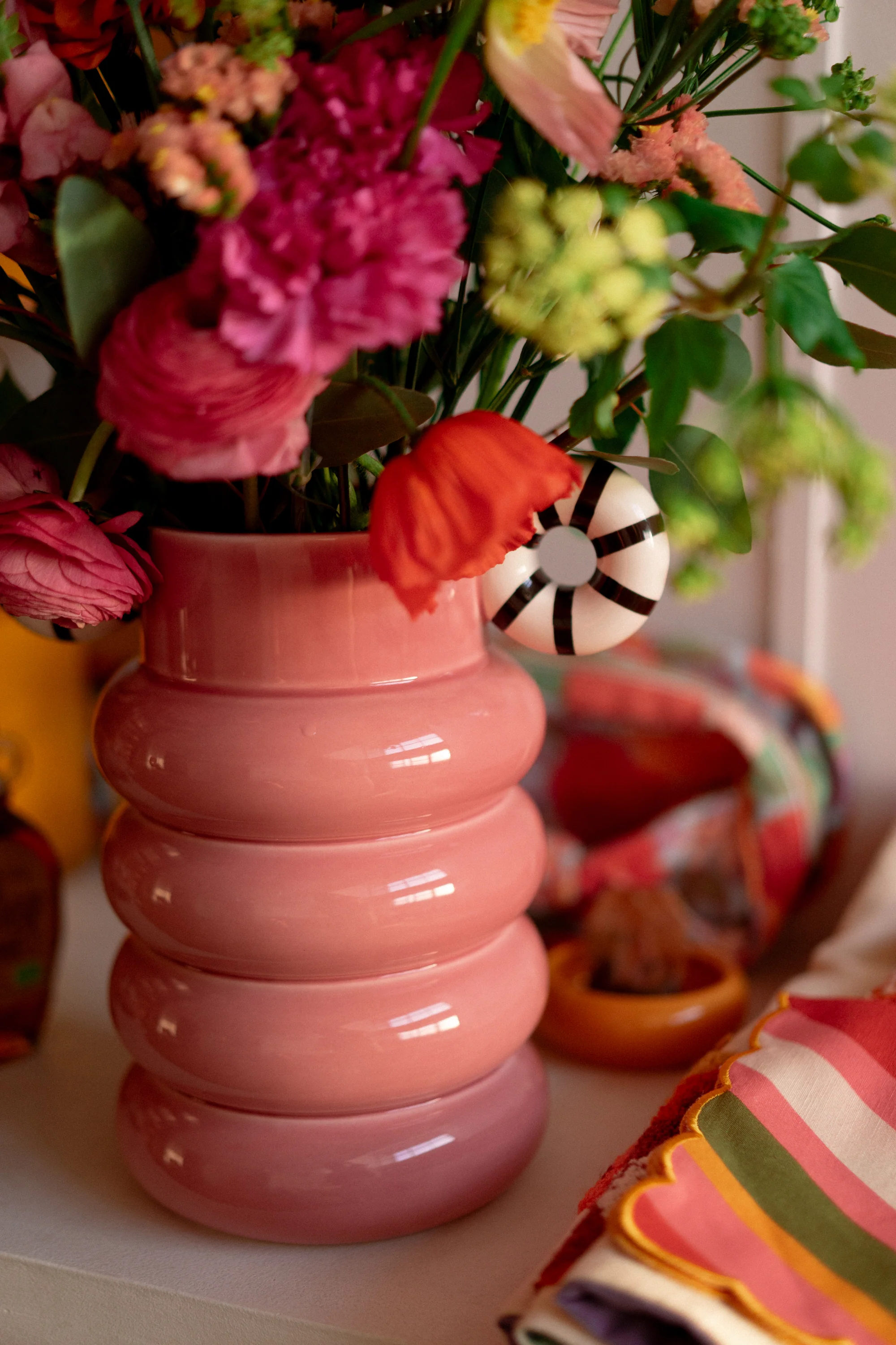 VASE ALLISTAIR PINK STRIPES - Image 4